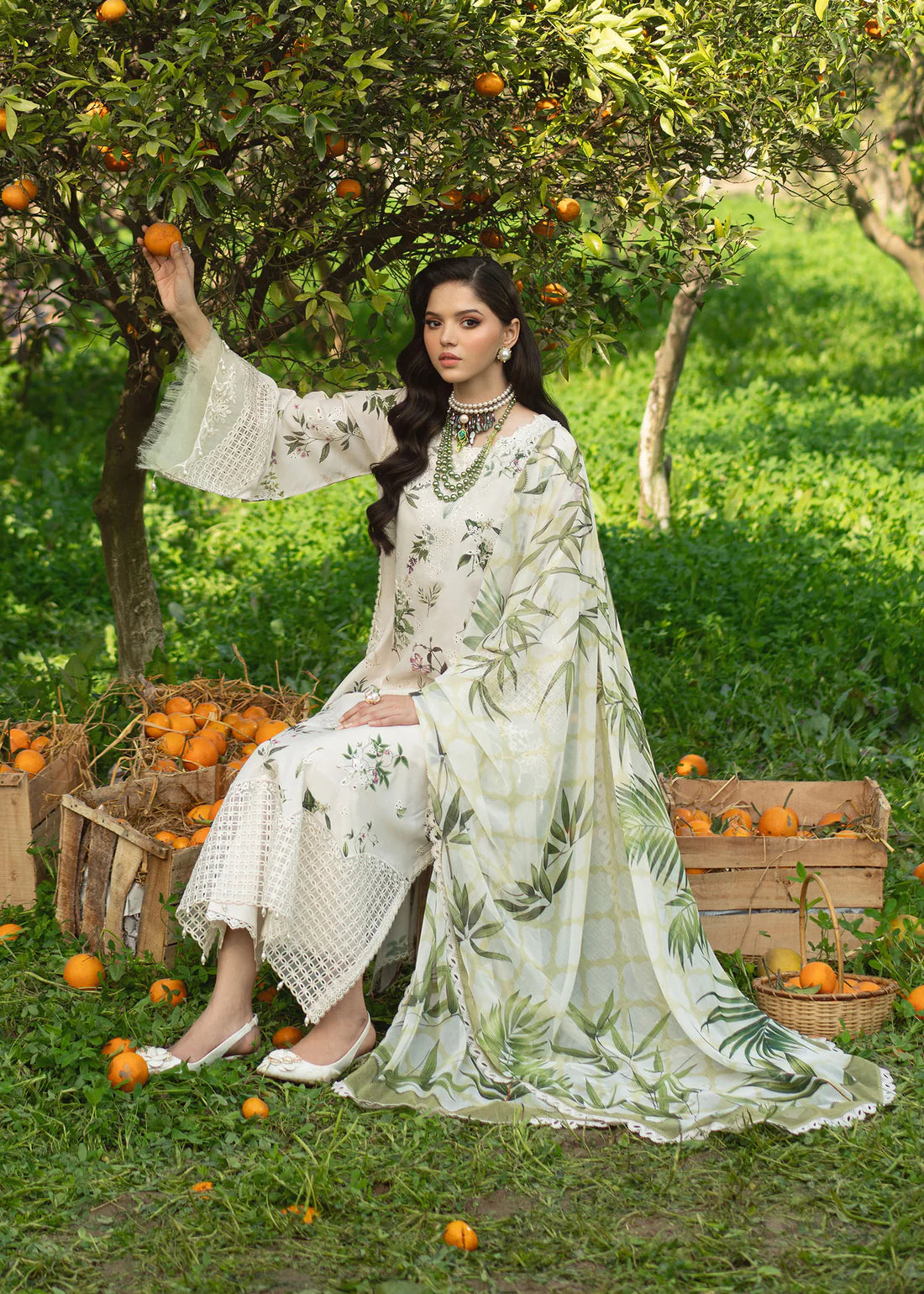 SARDINIA WHITE TULIP EMBROIDERED PATCHES & PRINTED LAWN 3 PIECE DRESS SL-45