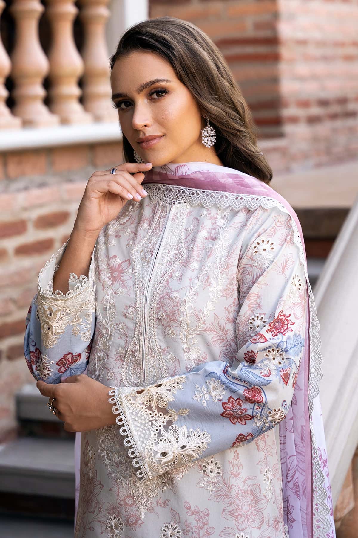 Afrozeh Print Embroidered Lawn SL-5488